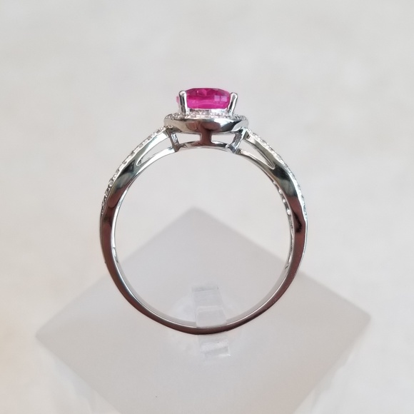 HOST PICK 💖 1.75ct Lab Created Pink Sapphire Ring - Picture 4 of 8